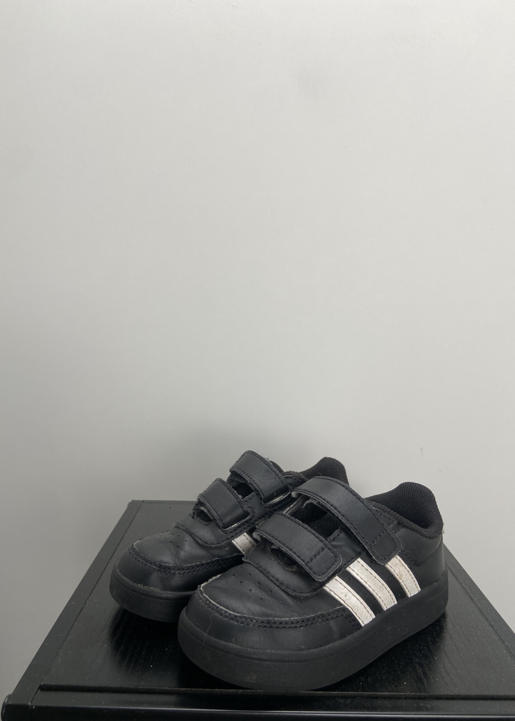 Adidas Schoenen