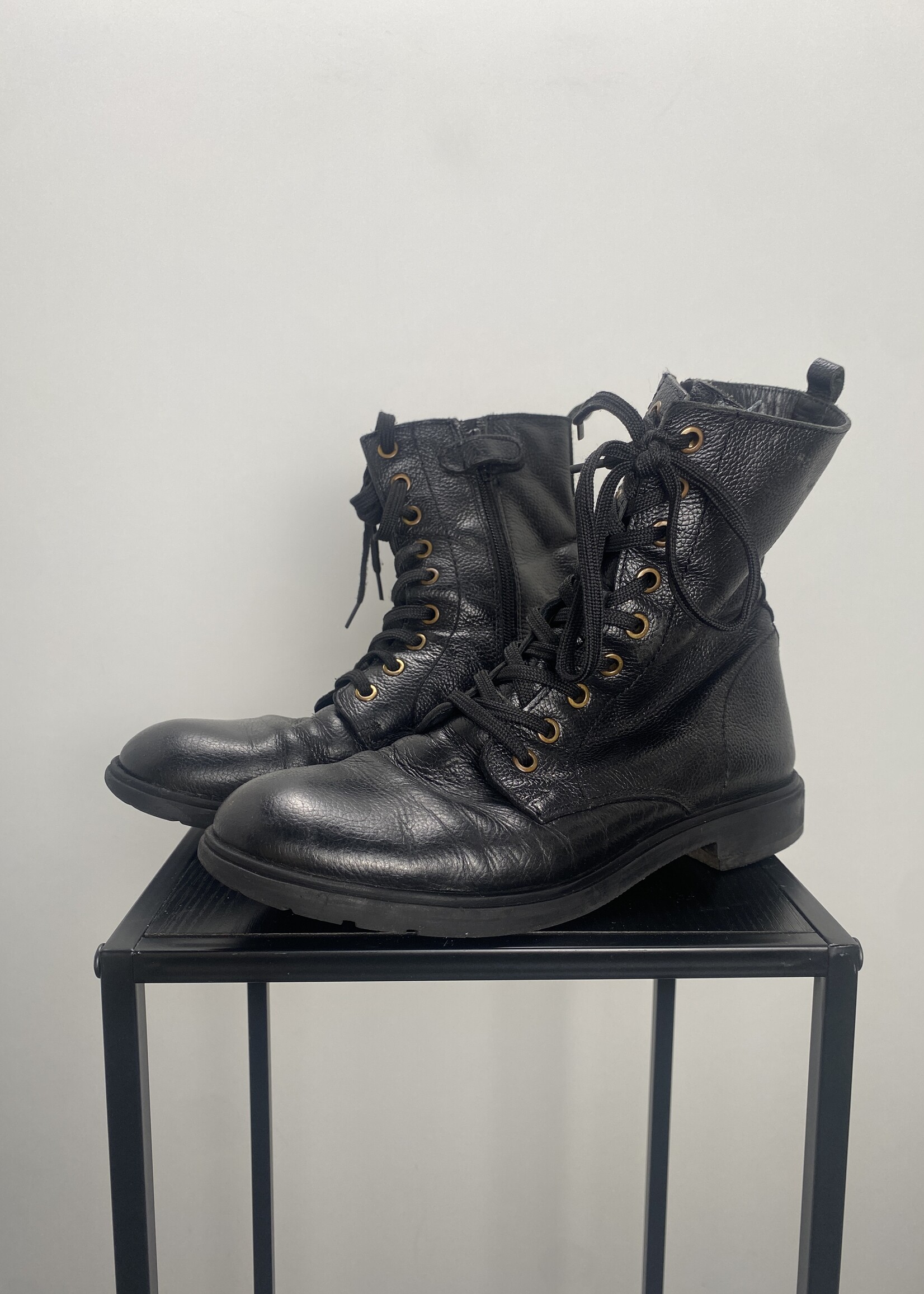 Sub55 Schoenen