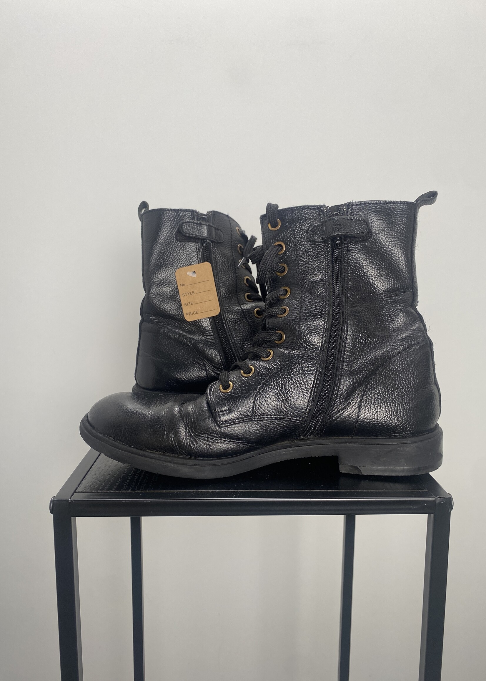 Sub55 Schoenen