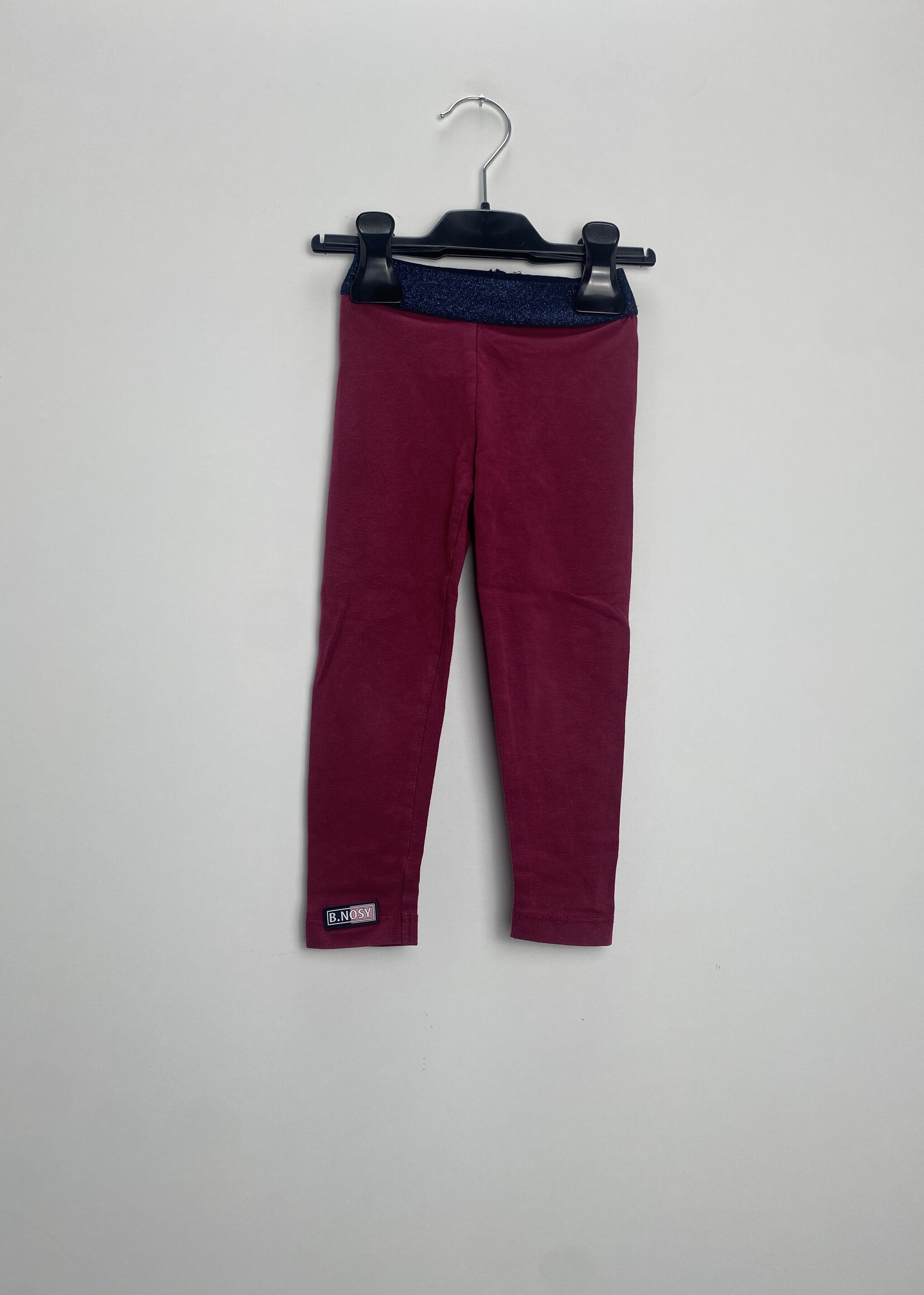 B.Nosy Legging