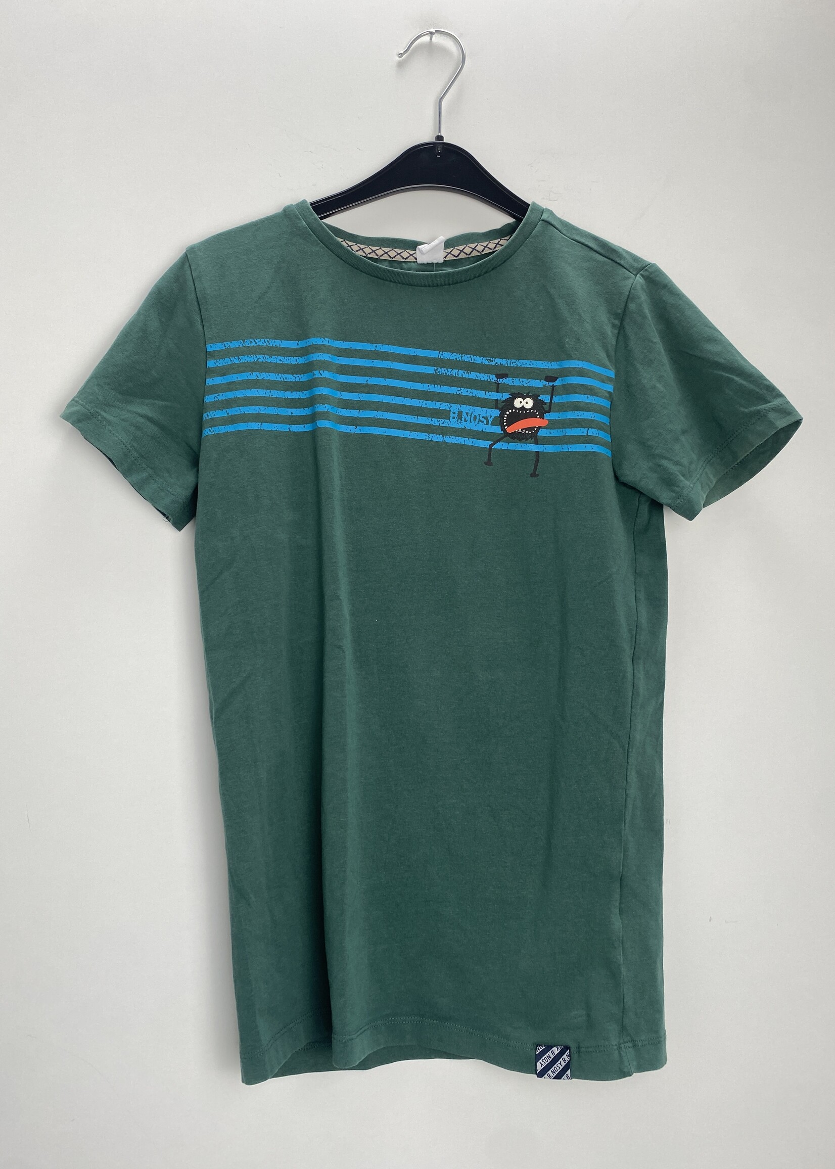 B.Nosy T-shirt