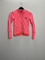B.Nosy Vest