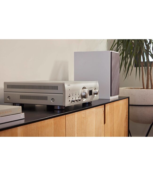 Denon PMA-1700NE: geintegreerde versterker met UHC-MOS, AL32 Processing Plus en MM/MC-phono