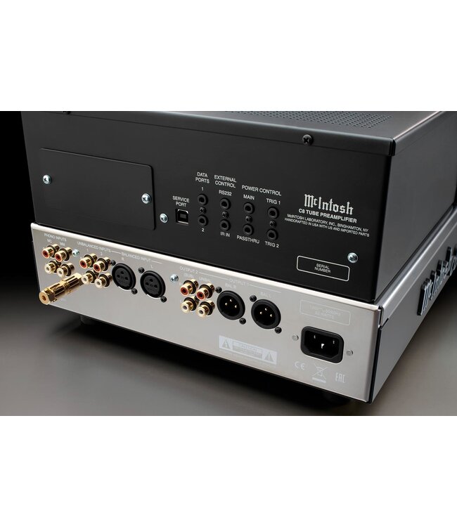 McIntosh C8 - Stereo Voorversterker met buizen, phono en optionele DAC