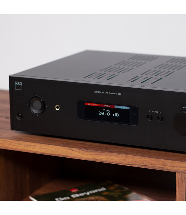 NAD C399 - Geintegreerde Versterker