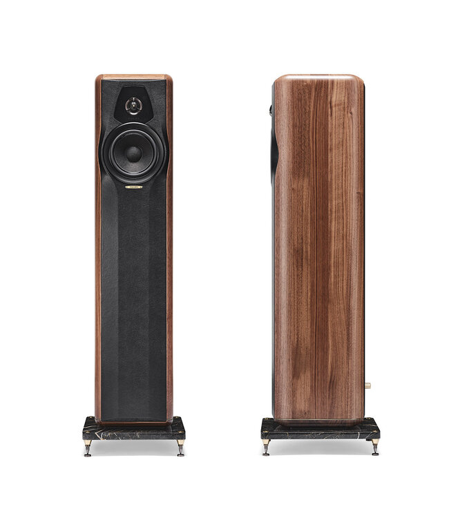 Sonus faber Maxima Amator – 2-weg vloerstaande luidspreker in massief houten kast, met IFF crossover en H28 XTR-04 DAD™ tweeter. Derde lid van de Sonus faber Heritage collectie (set van 2)