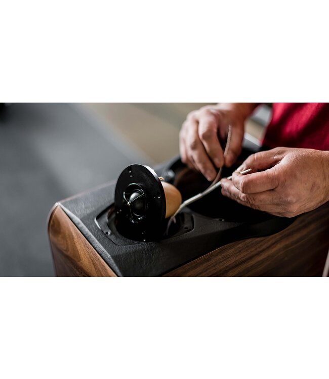 Sonus faber Electa Amator III – 35 jaar Sonus faber in een 2-weg boekenplankluidspreker met DAD™ tweeter en 180mm midwoofer