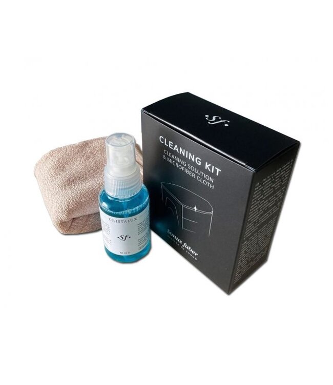Sonus faber Reinigingsset – officieel aanbevolen onderhoud voor Sonus faber-luidsprekers, inclusief reinigingsoplossing en microvezeldoek