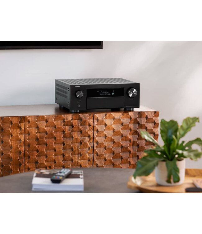 Denon AVC-X4800H: 9.4-kanaals AV-receiver met 125W per kanaal, Made in Japan