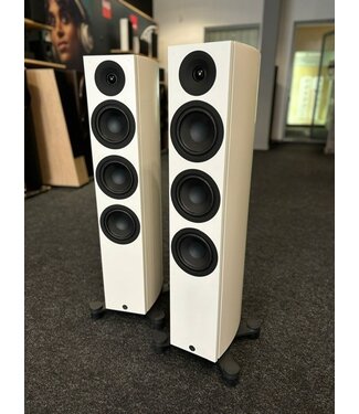 System Audio Legend 40.2 Silverback Wit (Set van 2) met Stereo HUB - Draadloze Luidsprekers