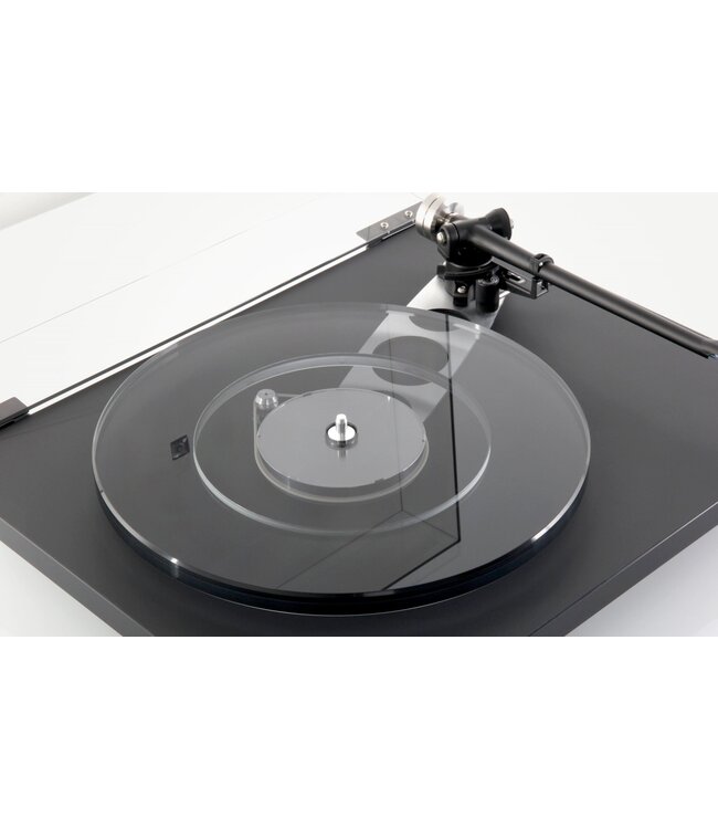 Rega Planar 6 - Platenspeler