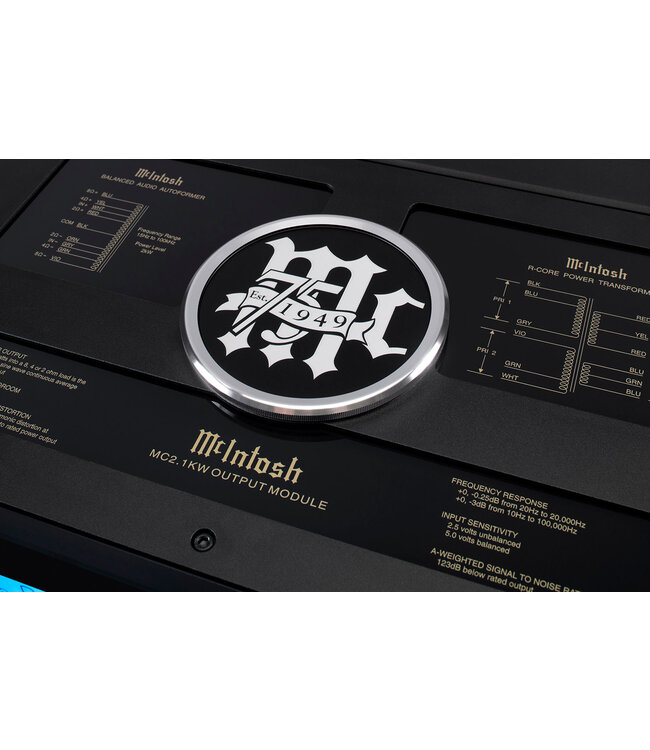 McIntosh MC2.1KW mono eindversterker met 2000W Autoformer en tri-chassis ontwerp