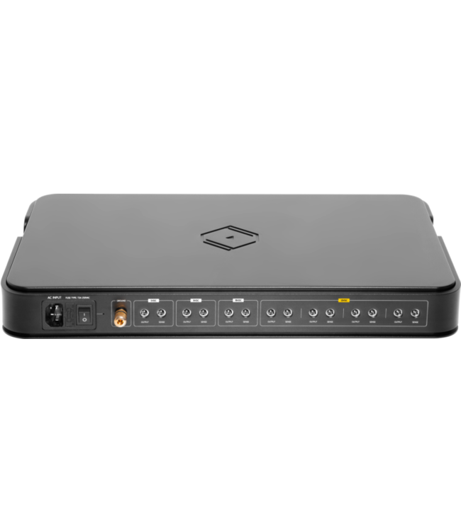 Silent Angel Bonn NX + Forester FX + Genesis GX - Netwerkswitch met voeding en clocking processor