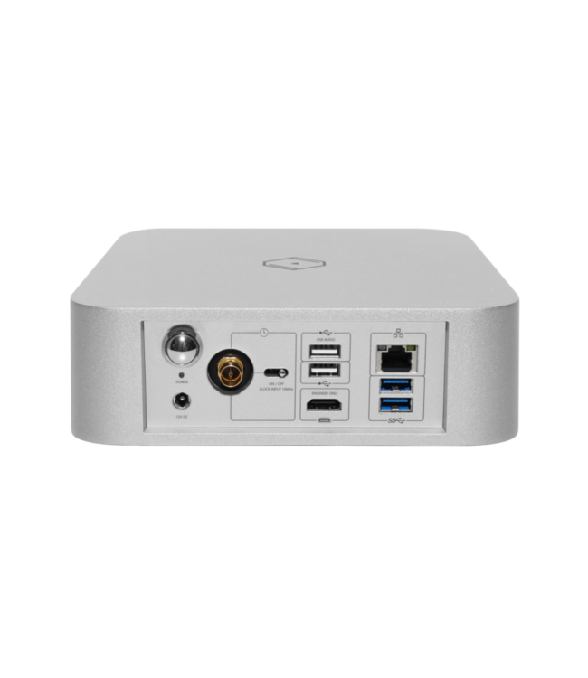 Silent Angel Rhein Z1C + Genesis GC 10MHz - Muziekserver en Clocking Processor