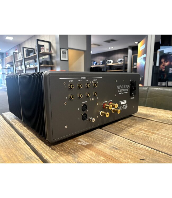 Riviera Audio Laboratories Levante AB - Geintegreerde Versterker
