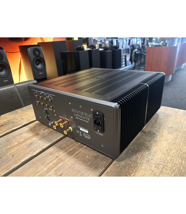 Riviera Audio Laboratories Levante AB - Geintegreerde Versterker