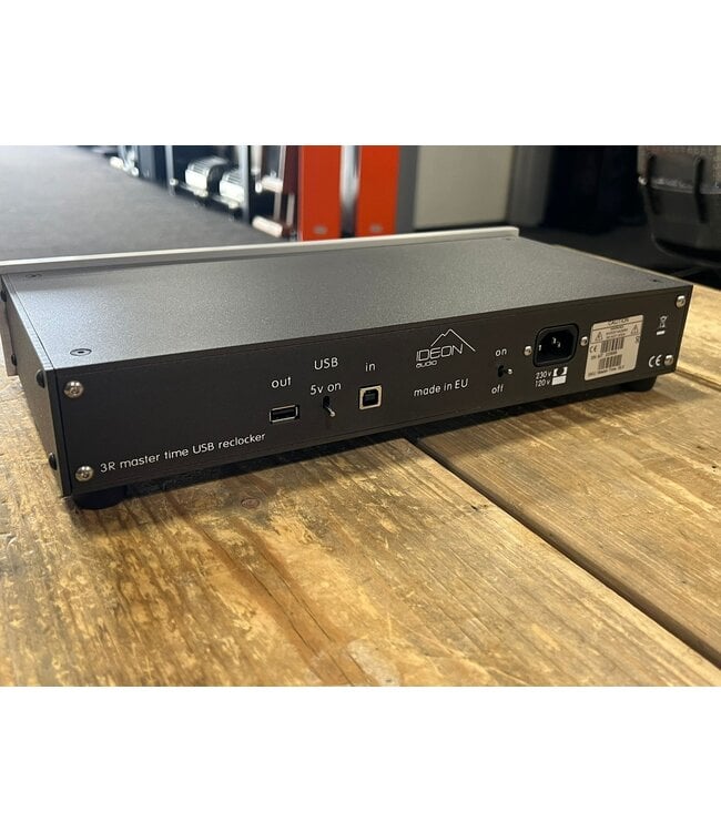 Ideon Audio 3R Master Time Black Star - Clocking Processor