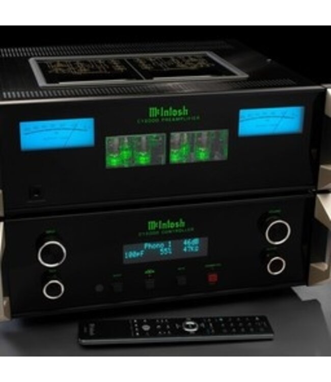 McIntosh C12000 voorversterker – dual chassis high-end preamplifier met buizen en solid-state