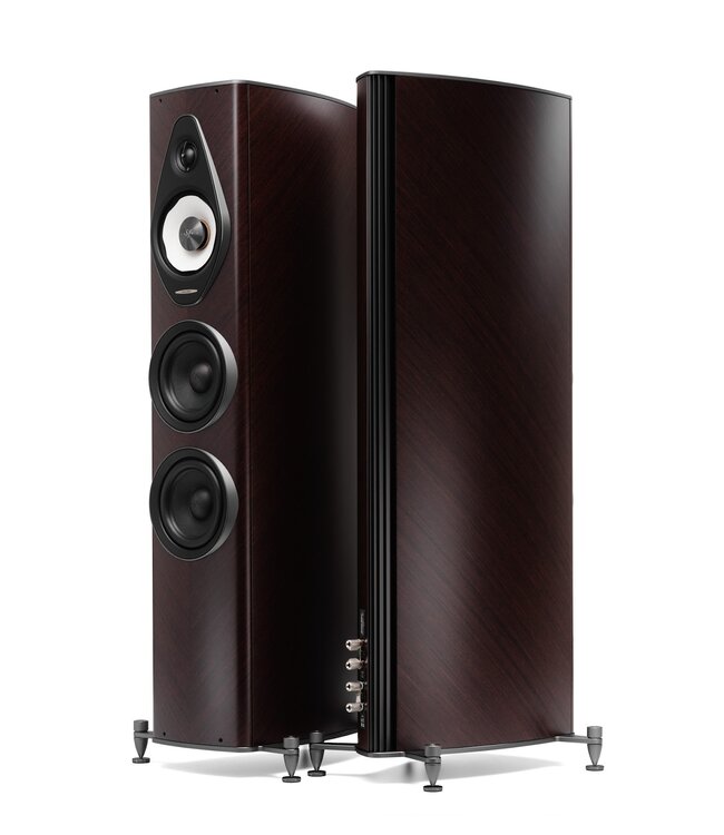 Sonus faber Olympica G3 III 3-weg vloerstaande luidspreker met 1,1-inch Damped Apex Dome-tweeter, 6,5-inch Camelia-midrange met stofvering, twee 6,5-inch woofers, Phase Coherence Crossover met IFF Paracross Topology en 45-graden herringbone fineer
