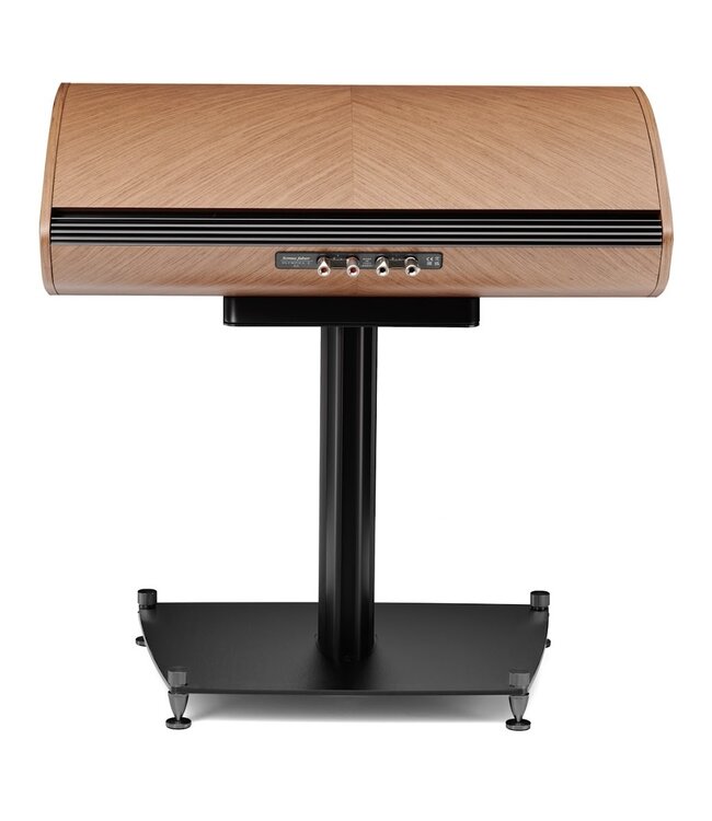 Sonus faber Olympica G3 Center: 3-weg centerspeaker met 0,75-inch Damped Apex Dome-tweeter, 4-inch Camelia-midrange met stofvering, twee 6,5-inch woofers, Phase Coherence Crossover met IFF Paracross Topology en 45-graden herringbone fineer