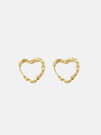 Yolanda Heart Earrings Gold