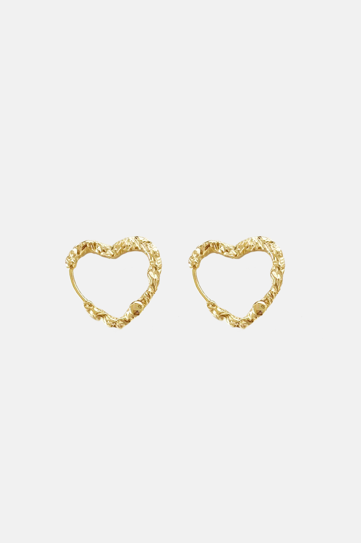 Yolanda Heart Earrings Gold