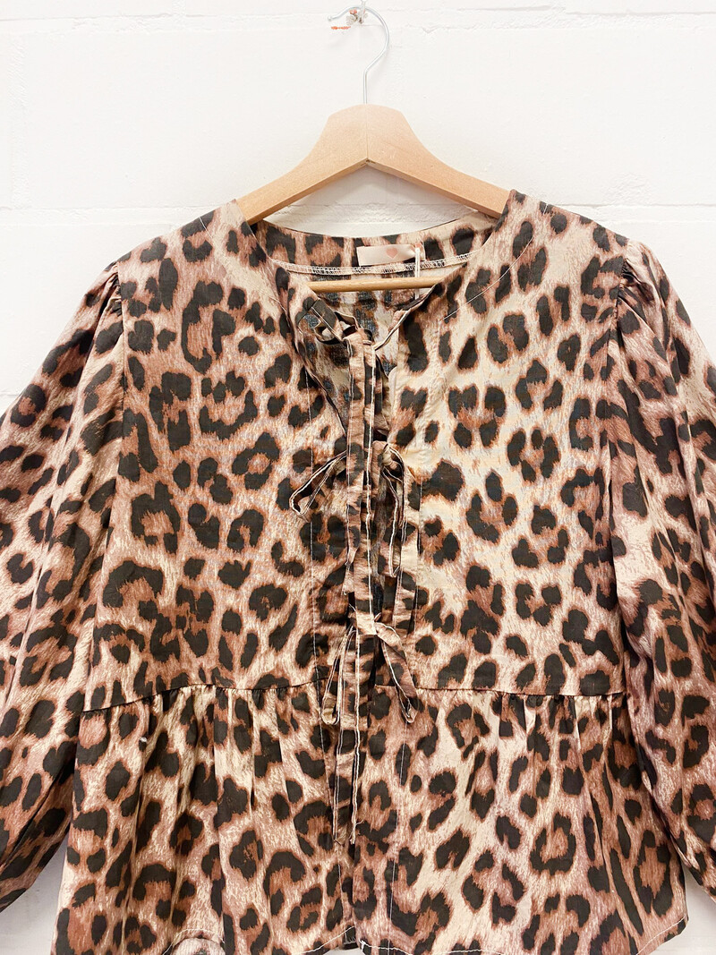 MM Babs Blouse Leopard Bows TU