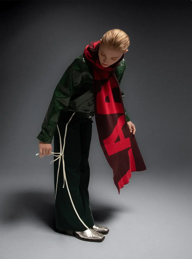 LAAGAM Damson Plug Logo Scarf Burgundy
