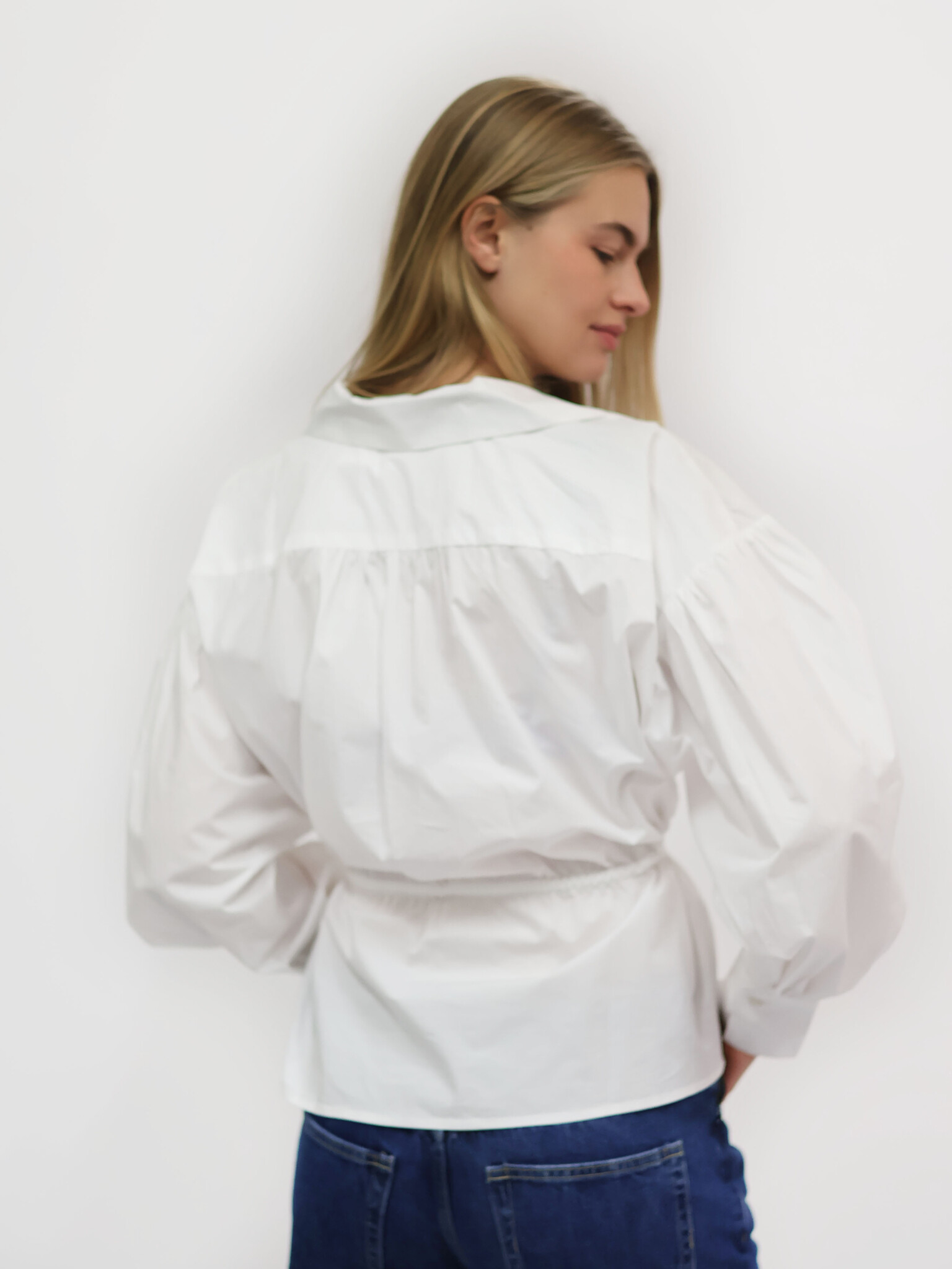 IN WEAR Valley IW Shirt White