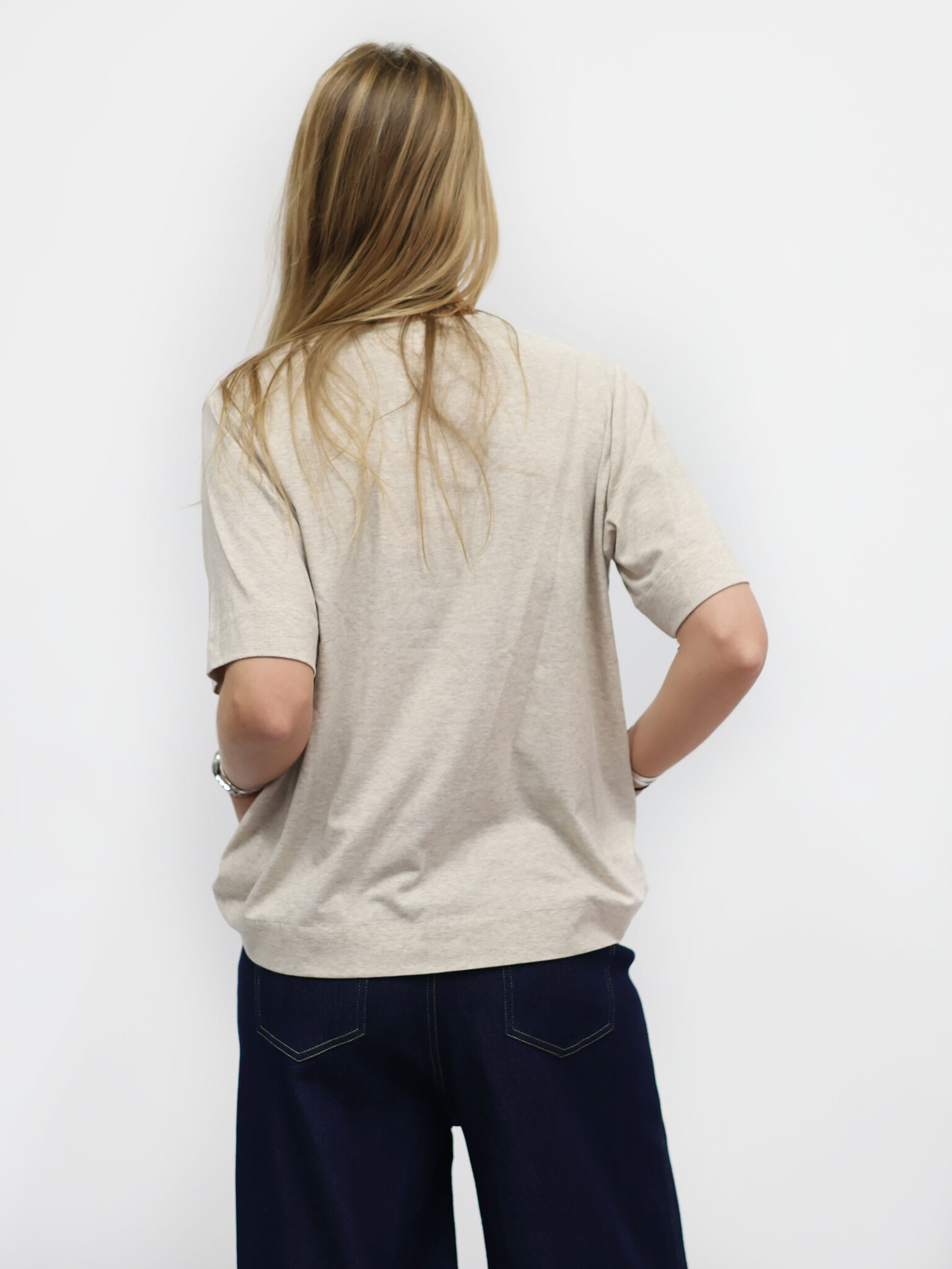 IN WEAR Utal W Base Boxy T-shirt Mel Beige