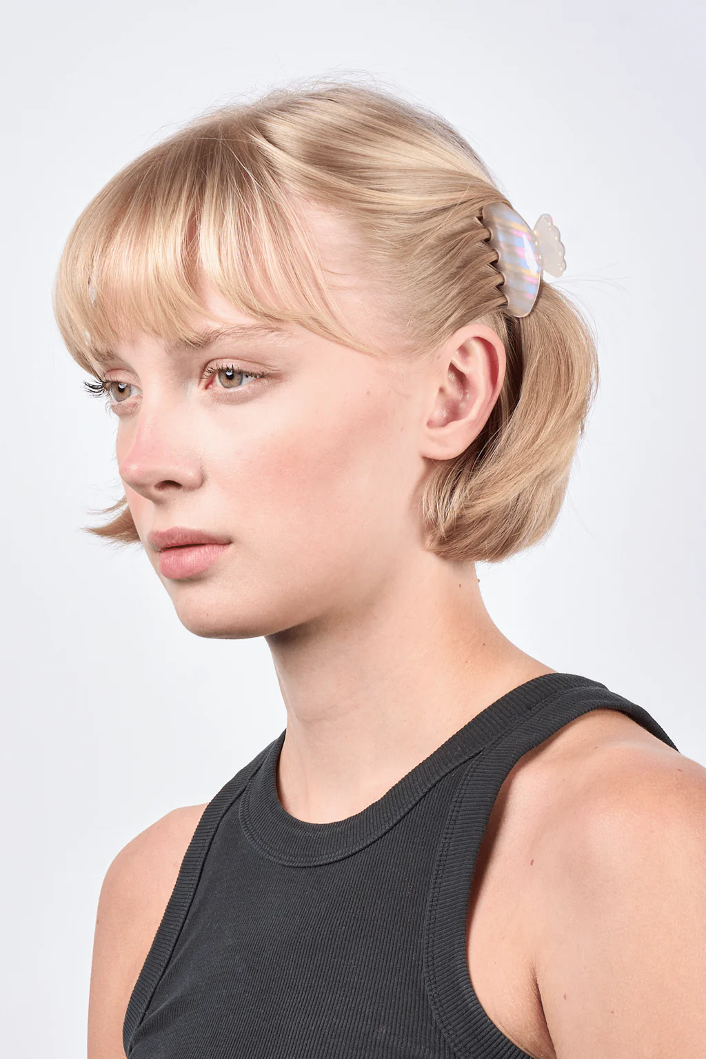 SUI AVA Helle Rainbow Mini Hairclip White