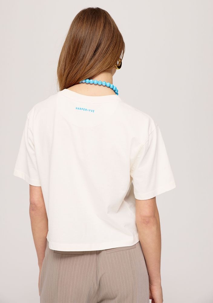 HARPER & YVE Hotstuff Ecru Cropped T-Shirt