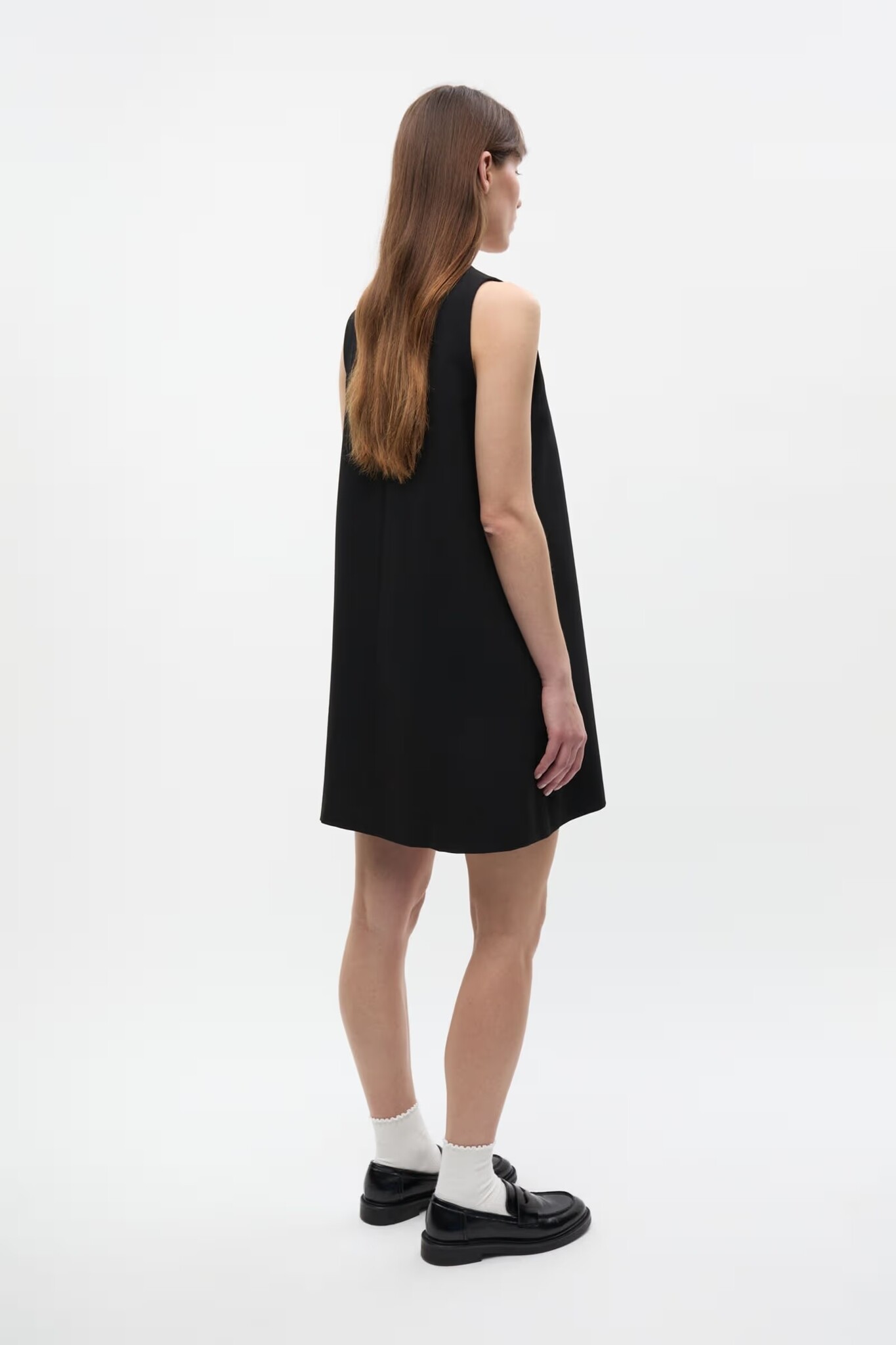 ENVII Enwood Dress Black V-Neck