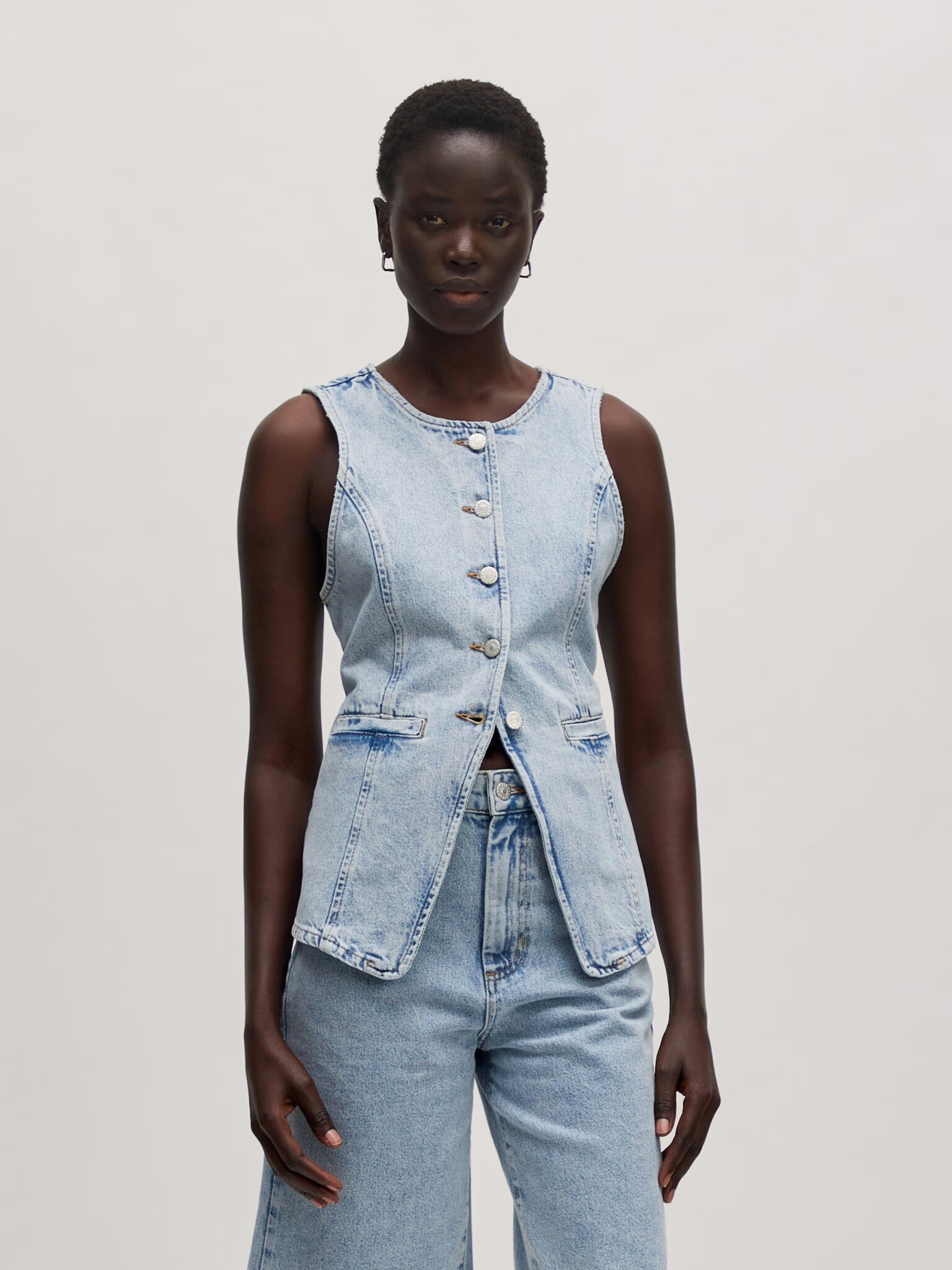 EDITED Lyla Denim Vest Lichtblauw