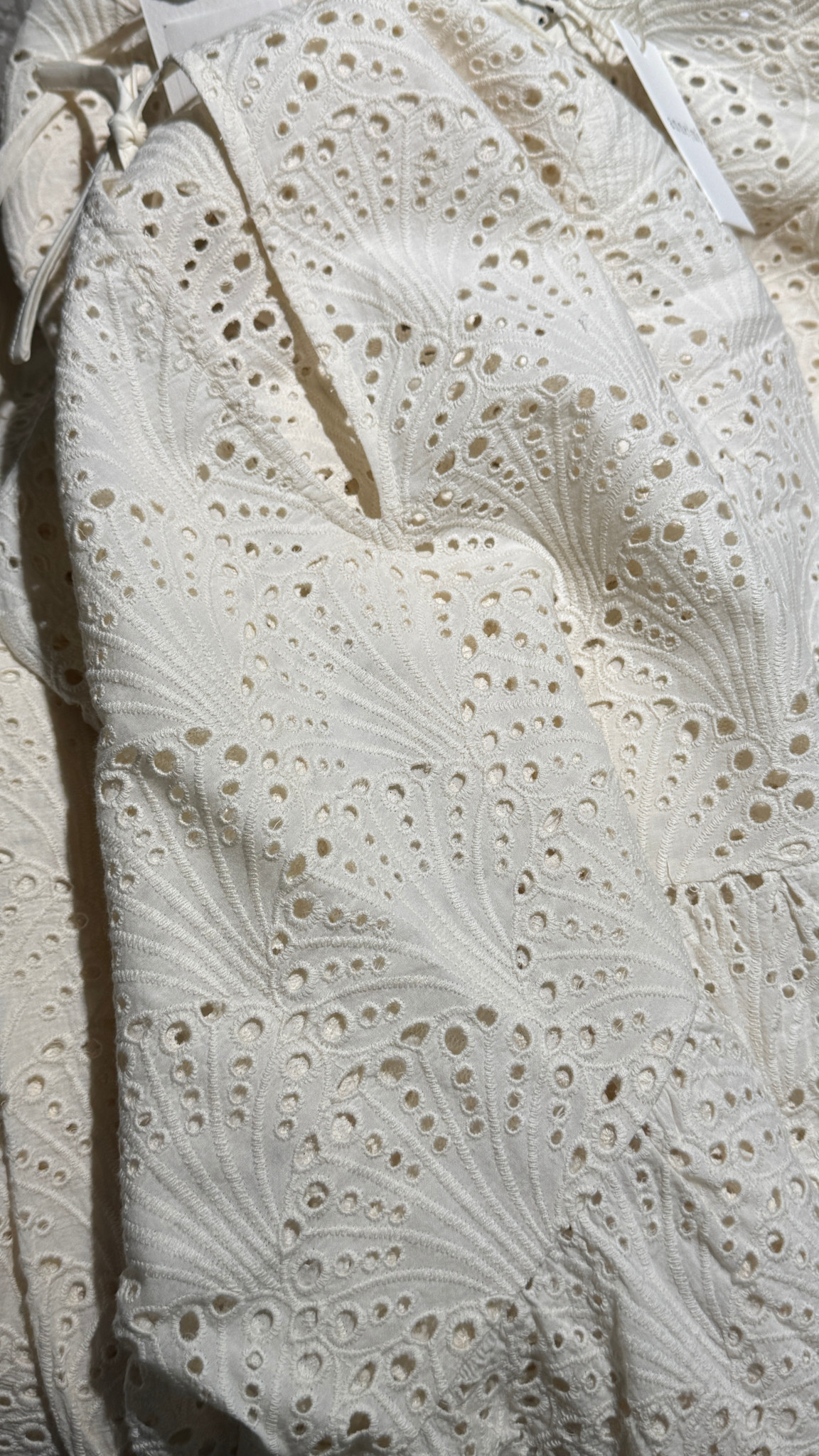 ANNE-MI Harmony Blouse Creme