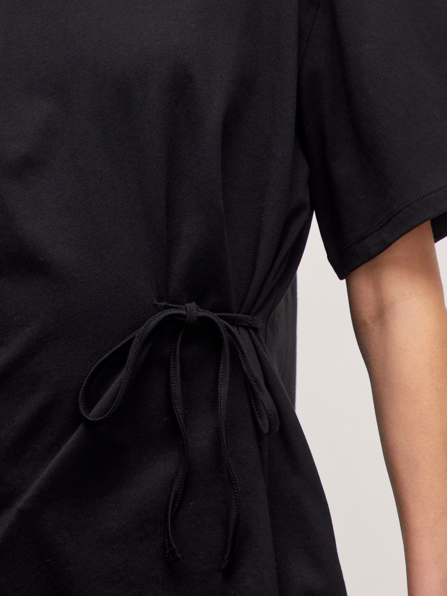 EDITED Rena T-shirt Black