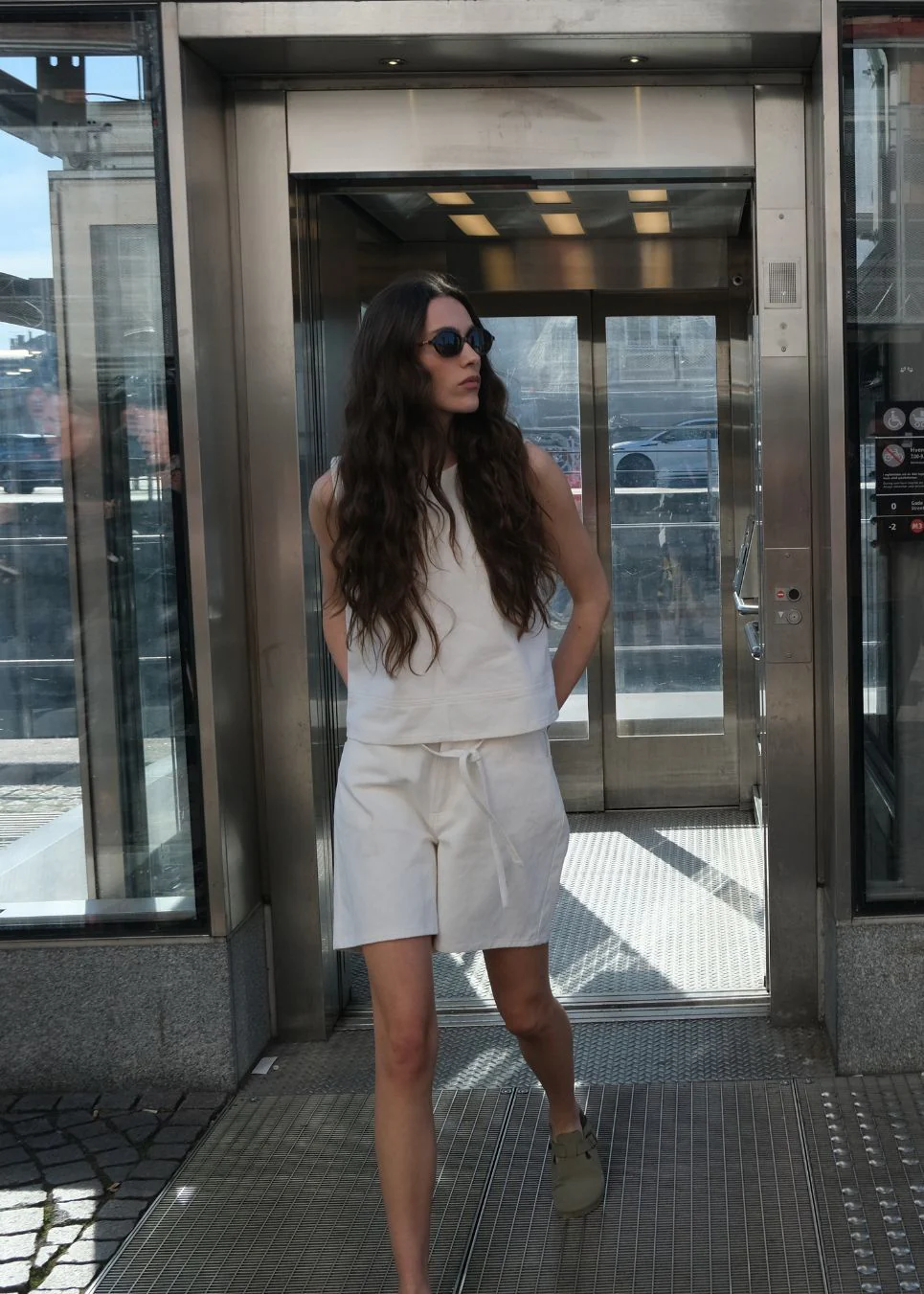 MODSTROM Naomad Solid Shorts White