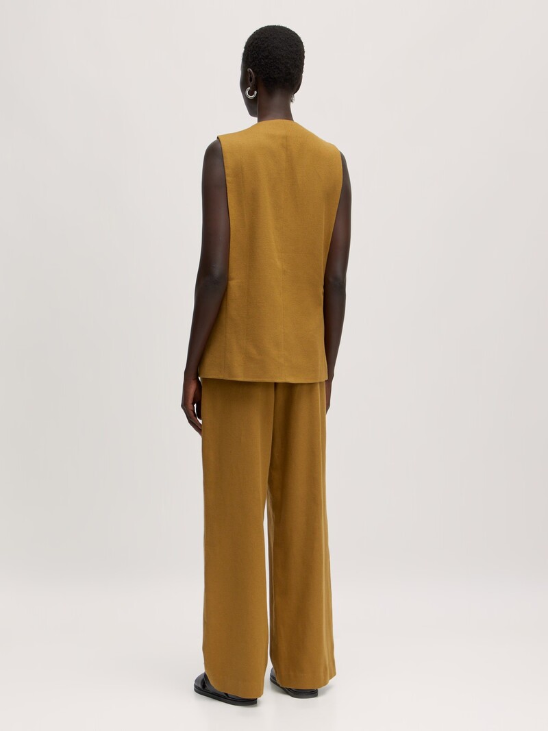 EDITED Willow Vest Butternut