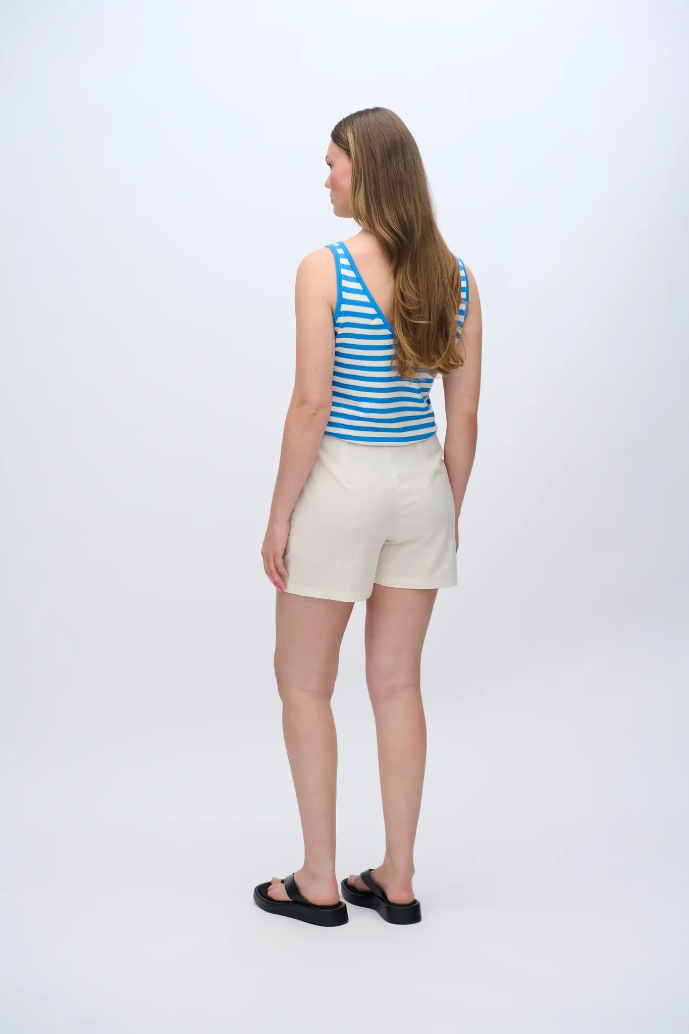 MOVES Lanelle skort in linen blend - Castle Wall