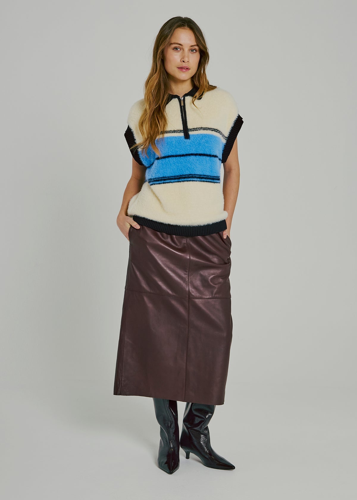 NORR Sky Knit Waistcoat Black Blue