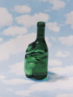 serax Edward Carafe Green