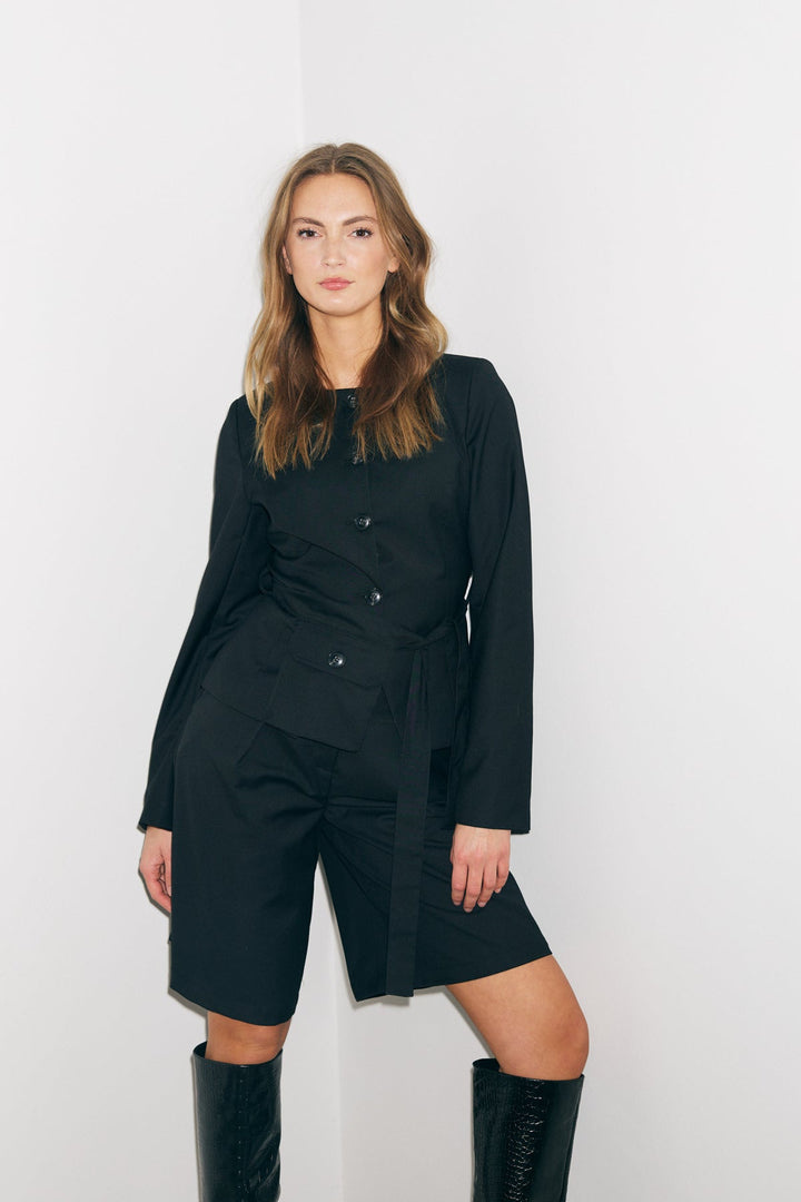 NOELLA Kasaundra LS Blazer - Black