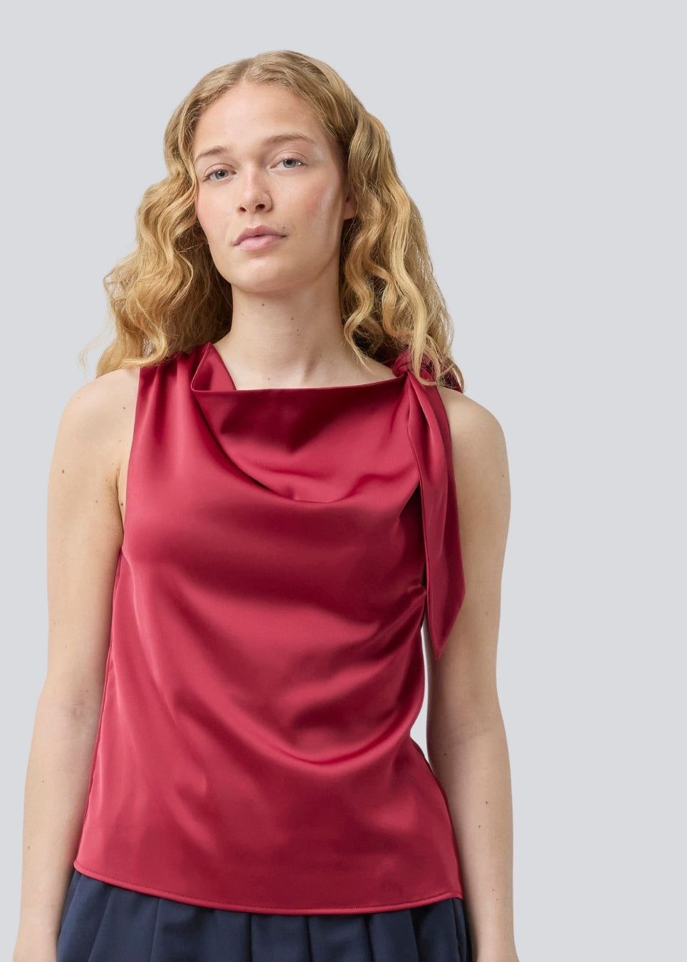 MODSTROM KatjaMD Top - Rumba Rood