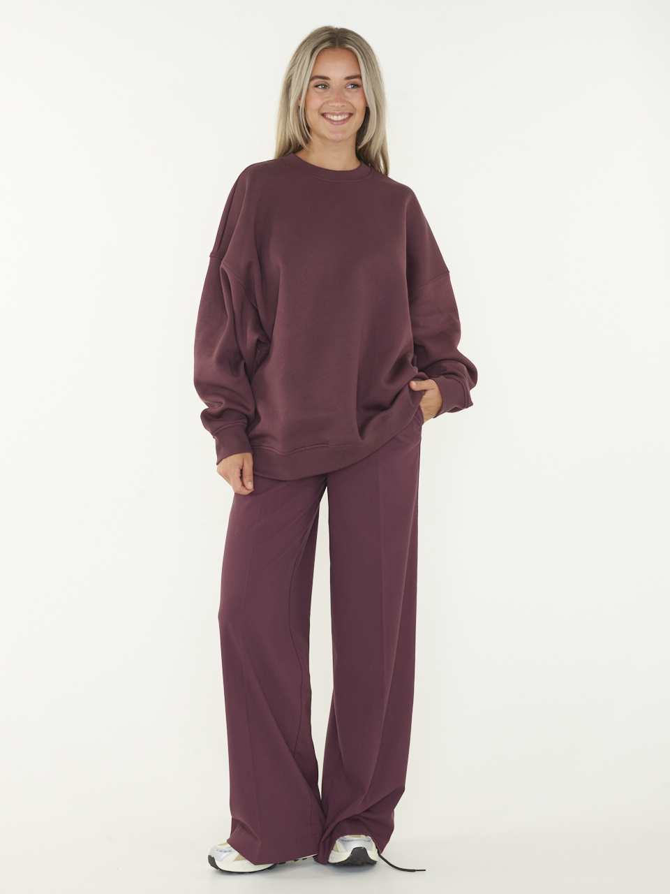 EDITED Teyana Broek - Aubergine