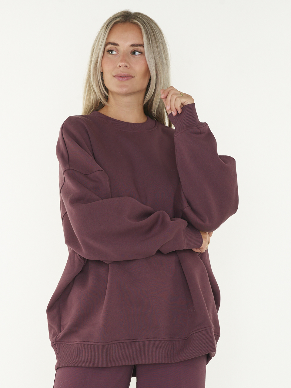 EDITED Sayuri Sweater - Aubergine