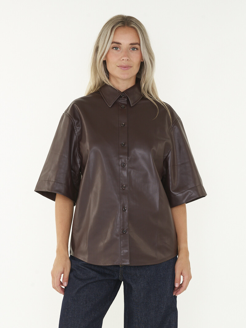 EDITED Jaliyah Shirt - Chocolate Plum