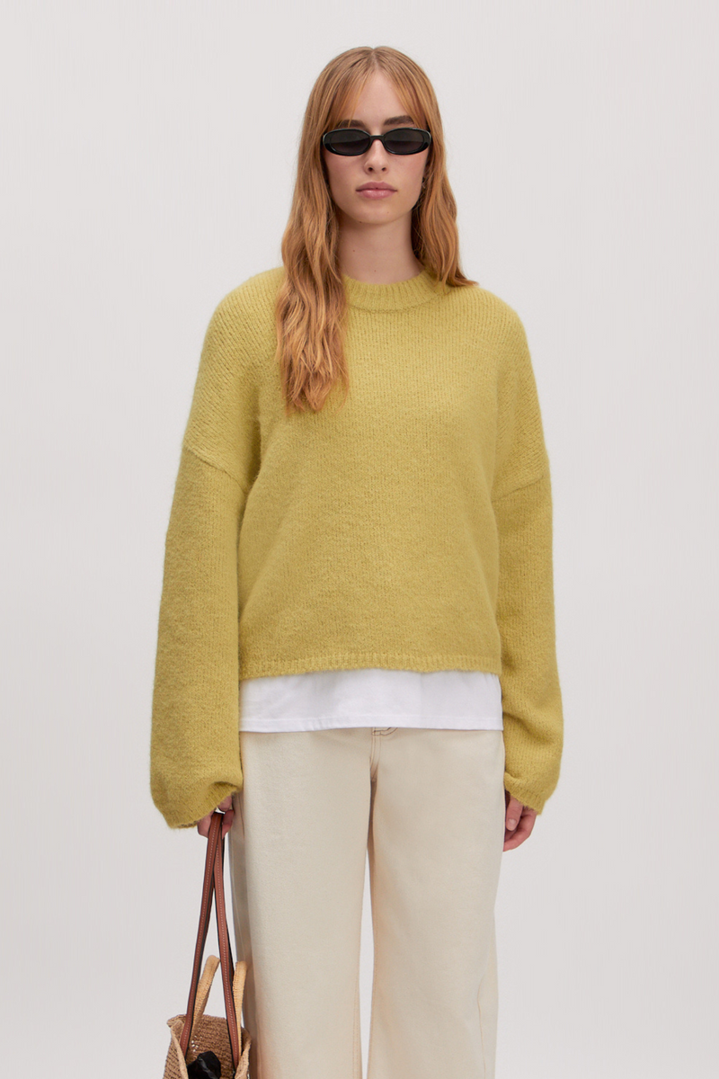 EDITED Lainey Trui - Geel