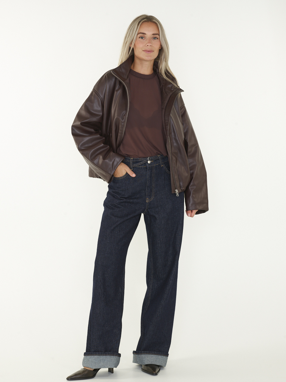 EDITED Ulaaka T-shirt - Aubergine