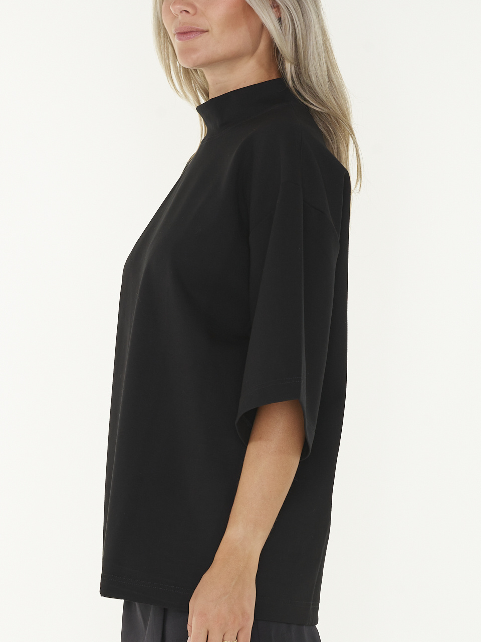 EDITED Gunda T-shirt - Black