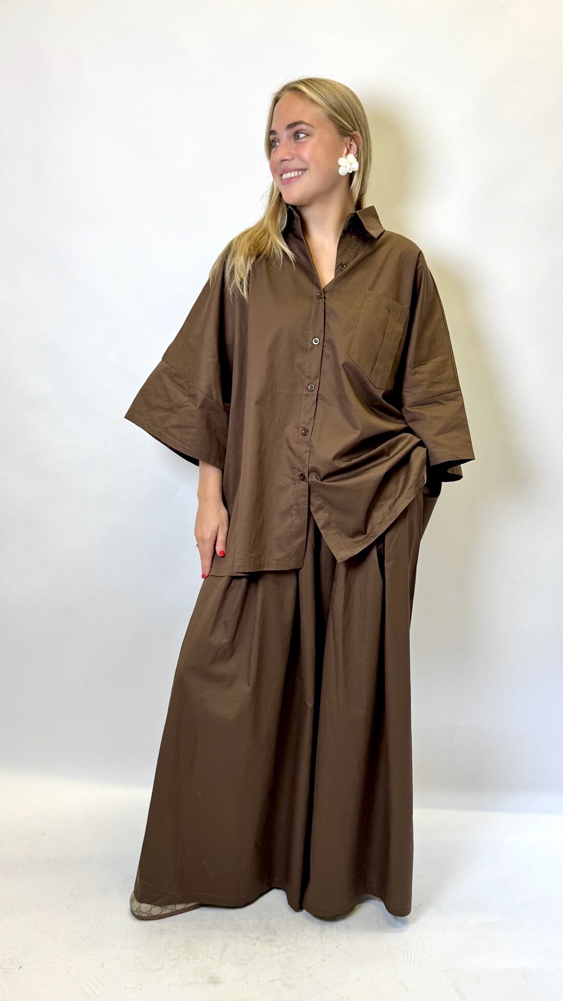 MM Yin Shirt Bruin TU